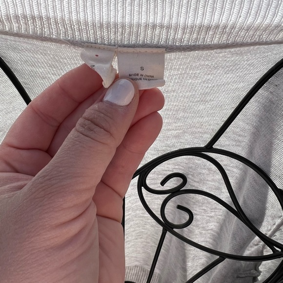 EUC Anthropologie Moth Gray and White Cardigan Sz Small - Picture 5 of 5